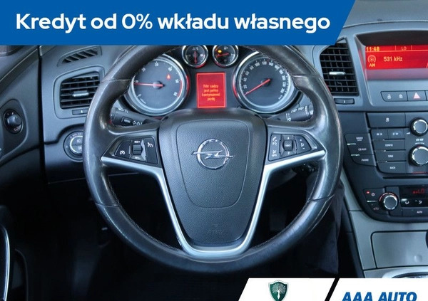 Opel Insignia cena 33000 przebieg: 189425, rok produkcji 2011 z Iława małe 254